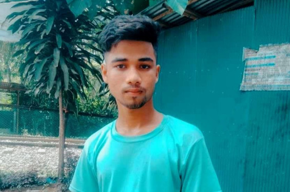 বোয়ালখালীতে মাদ্রাসা শিক্ষার্থীর ঝুলন্ত মরদেহ উদ্ধার