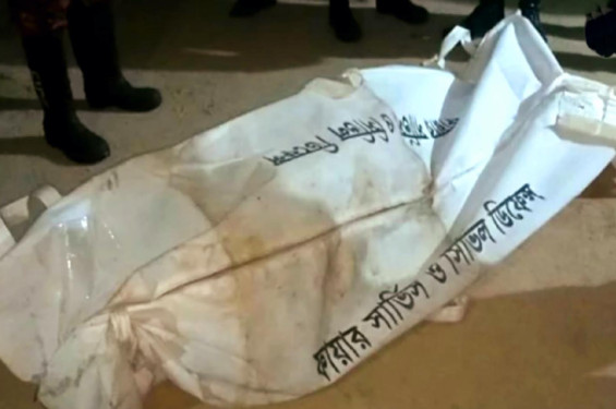 কালভার্টের নীচ থেকে চা শ্রমিকের রক্তাক্ত মরদেহ উদ্ধার