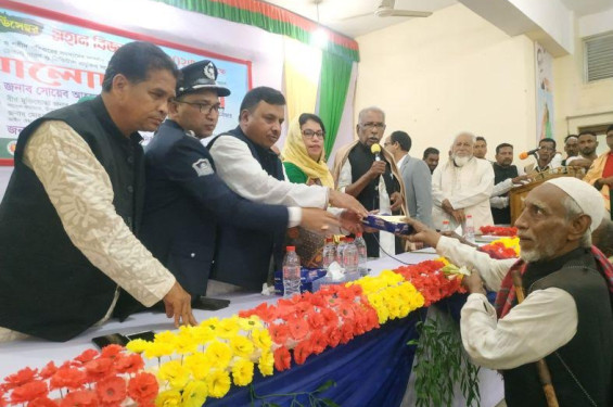 বড়লেখায় বীর মুক্তিযোদ্ধাদের সংবর্ধনা