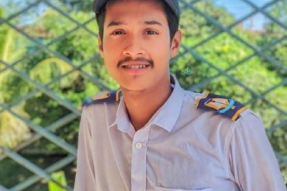 অটোরিকশা-ট্রাক্টর মুখোমুখি সংঘর্ষে প্রাণ গেল কলেজ শিক্ষার্থীর