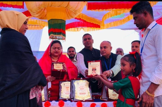 জগন্নাথপুরে কৃতী শিক্ষার্থী ও অভিভাবক সংবর্ধনা
