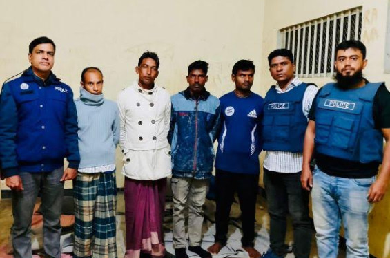 বড়লেখায় বিভিন্ন মামলার ৪ আসামি গ্রেফতার