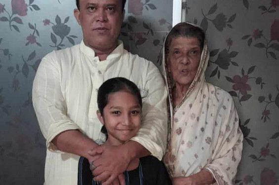 সিলেটি মা: মায়ের সাহসে এগিয়ে চলেছি