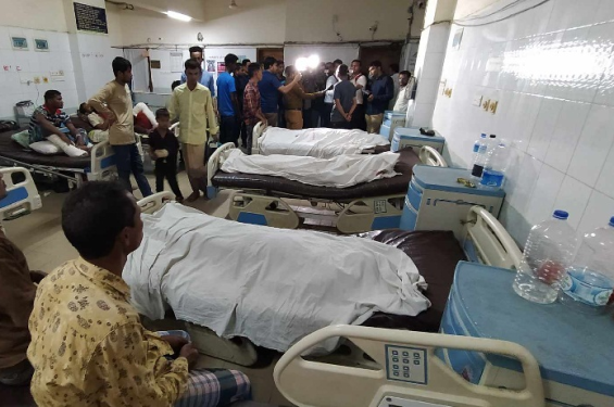 সিলেট দরবস্তে সড়ক দুর্ঘটনায় বিয়ের অনুষ্ঠানের চারজন নিহত