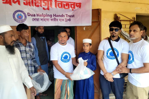 শান্তিগঞ্জে  ১৭৪ জন দরিদ্রের মাঝে খাদ্য সামগ্রী বিতরণ