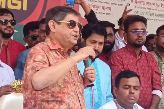স্মার্ট বাংলাদেশ গড়ার লড়াইয়ে সর্বোতভাবে পাশে থাকবে ছাত্রলীগ : গৃহায়ণ ও গণপূর্ত মন্ত্রী মোকতাদির চৌধুরী