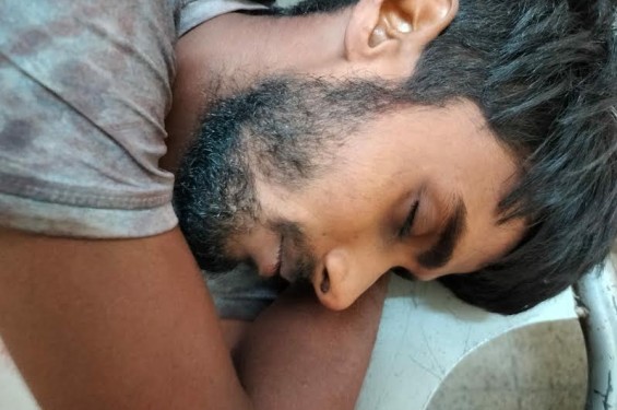 মহেশপুর সীমান্তে বিএসএফ’র গুলিতে বাংলাদেশী আহত