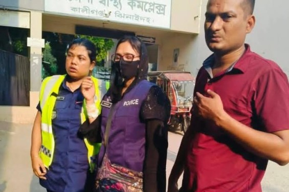 কিশোরী উদ্ধারে এসে হামলার শিকার যশোরের তিন পুলিশ সদস্য ও এক গৃহবধূ