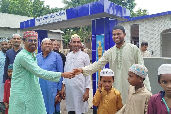 নিজগ্রামে নির্বাচনী প্রচারণা শুরু করলেন নড়াইল-২ আসনে বি়এনপির মনোনয়নপ্রত্যাশী প্রকৌশলী হিমায়েতুল ইসলাম