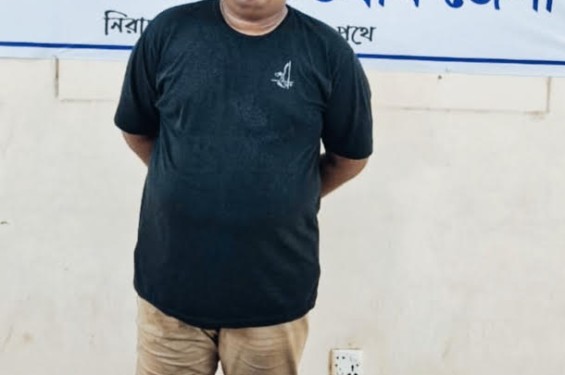 বাঁশখালীতে ১৪ হাজার পিস ইয়াবা উদ্ধার, গাড়িসহ যুবক আটক