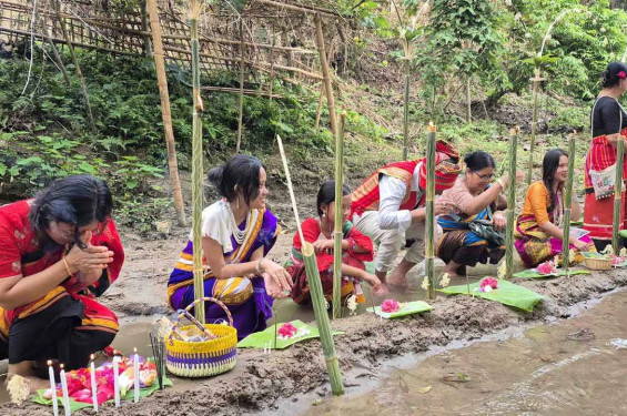 খাগড়াছড়িতে ত্রিপুরাদের বৈসু উৎসব শুরু