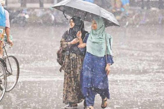 সারাদেশে বজ্রসহ বৃষ্টির আভাস
