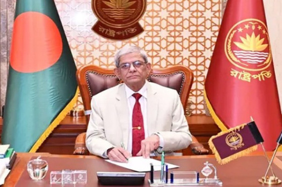 বঙ্গভবনে নতুন রাষ্ট্রপতির কার্যক্রম শুরু