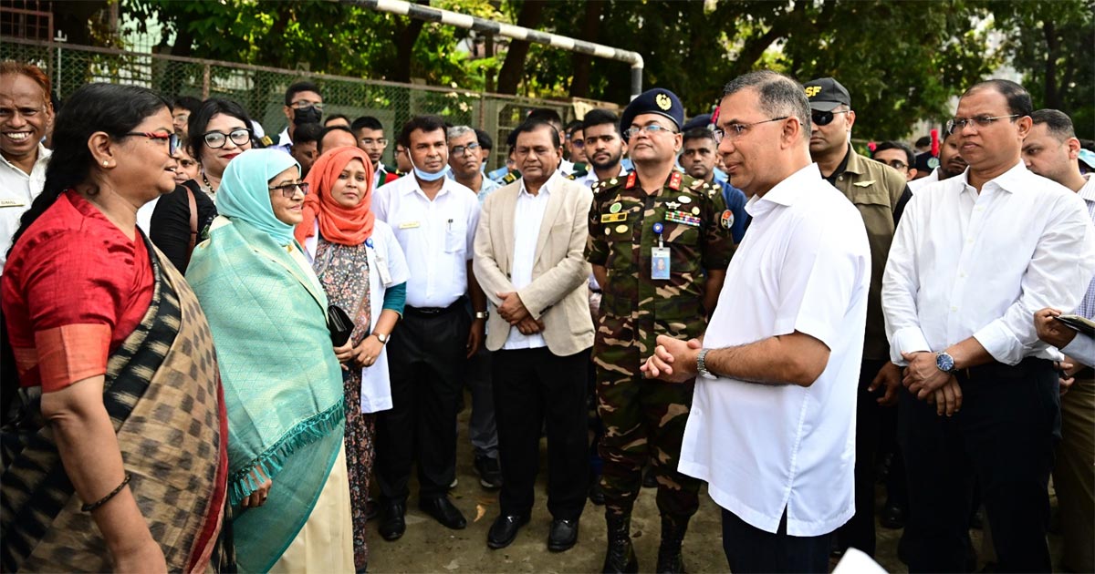 হাসপাতালের পরিস্থিতি দেখে   অসন্তোষ প্রধানমন্ত্রীর