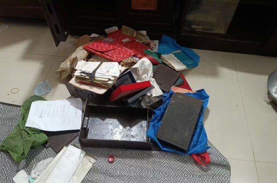 ঝিনাইদহে ব্যবসায়ীর বাড়িতে দুর্ধর্ষ ডাকাতি