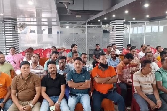 বেনাপোলে রহমান চেম্বারে যুবদলের সমাবেশ, ঐক্যবদ্ধভাবে কাজ করার নির্দেশনা নেতৃবৃন্দের