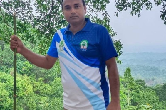 গাছ পাচার ও ভুয়া পারমিট বানিজ্যে কোটিপতি রেঞ্জ কর্মকর্তা নজরুল