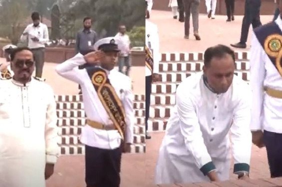 জাতীয় স্মৃতিসৌধে স্পিকার   ও ডেপুটি স্পিকারের শ্রদ্ধা