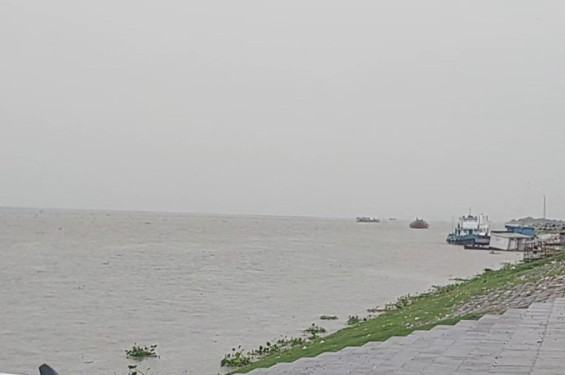 উজানের ঢলে রাজবাড়ীর   নদ-নদীতে পানি বাড়ছে