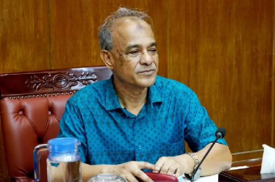 বিজয় দিবস উদযাপনে কোনো নিরাপত্তা হুমকি নেই: স্বরাষ্ট্র উপদেষ্টা