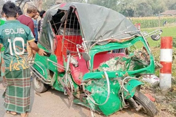 ঈদুল আজহার ১৩ দিনে সড়ক   দুর্ঘটনায় নিহত ২৮১ জন