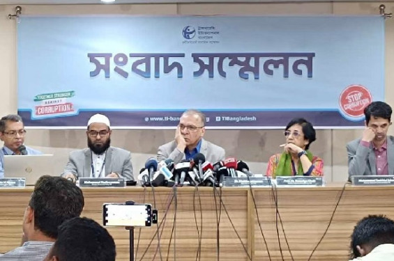 অর্ন্তবর্তীকালীন সরকার দায়িত্ব গ্রহণের পরও দখল ও আধিপত্য বিস্তারের সংস্কৃতি থামেনি: টিআইবি