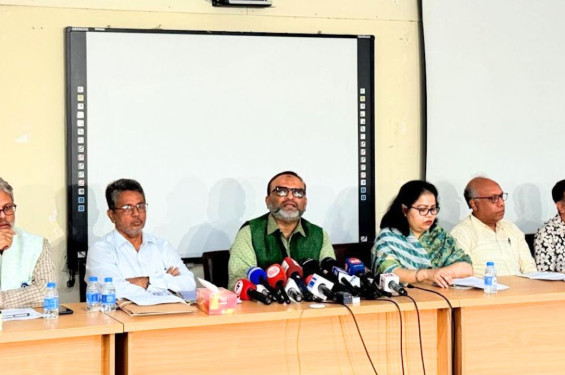 ডাকসু নির্বাচনের ব্যালট পেপার ছাপানো নিয়ে যা বললেন উপাচার্য