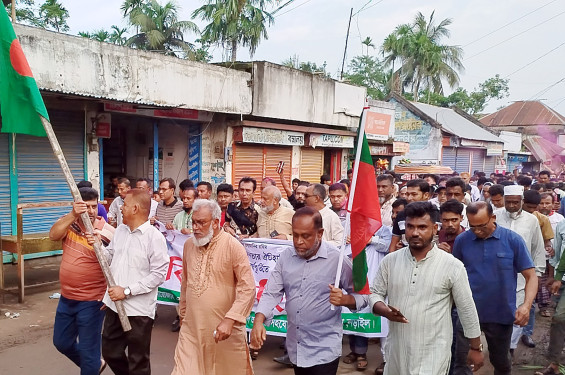 ক্ষেতলালে ৬ ওয়ারেন্টভুক্ত আসামি গ্রেফতার