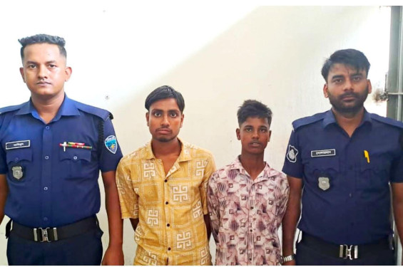 লোহাগাড়ায় ছাত্রীদের ইভটিজিং , ২ যুবক এক মাসের     কারাদণ্ড