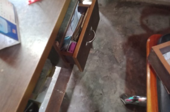 একই রাতে ১১ ব্যবসা প্রতিষ্ঠানে চুরি