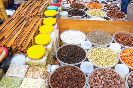 ঝাঁজ বেড়েছে মসলার বাজারে