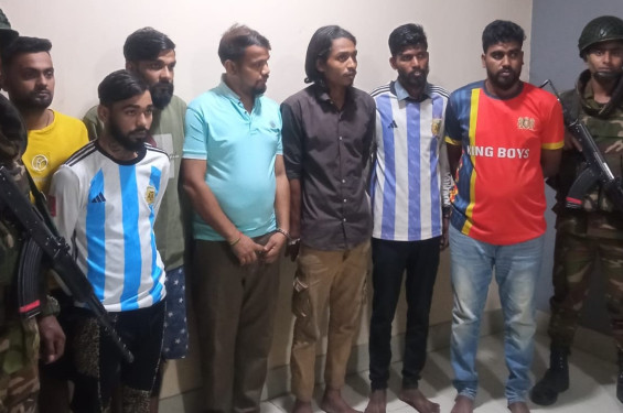চট্টগ্রামে আইনজীবী আলিফ হত্যা : যৌথ বাহিনীর অভিযানে আটক ২০
