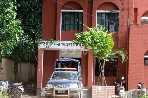 নওগাঁয় মাদ্রাসার জমি হস্তান্তরের টালবাহানা থানায় অভিযোগ