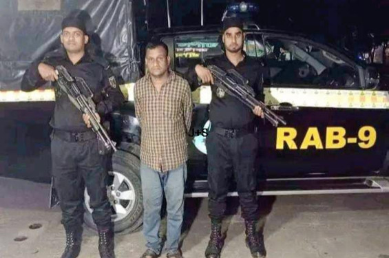 প্রায় ৮৪ লক্ষ ভারতীয় জাল রুপি-টাকাসহ চক্রের এক সদস্য গ্রেপ্তার