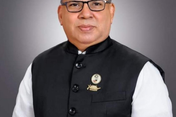 বেইলি রোড ট্রাজেডি: কুলাউড়ায় মা-বাবার কবরের পাশে চিরনিদ্রায় শায়িত অ্যাডভোকেট শামীম