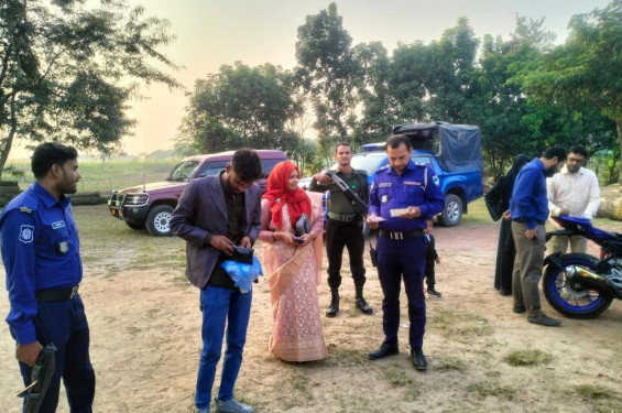 কালীগঞ্জে ভ্রাম্যমান আদালতের জরিমানা