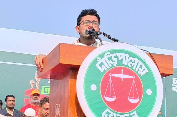 লন্ডনে, দিল্লিতে, পিন্ডিতে বসে রাজনীতি চলবে না: সাদিক কায়েম