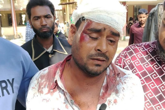 বাঁশখালী নিউজ, চট্টগ্রাম সংবাদ, প্রতিপক্ষের হামলা, আহত ৫, সরল ইউনিয়ন, কাহারঘোনা, বাঁশখালী থানা পুলিশ, চট্টগ্রাম মেডিকেল