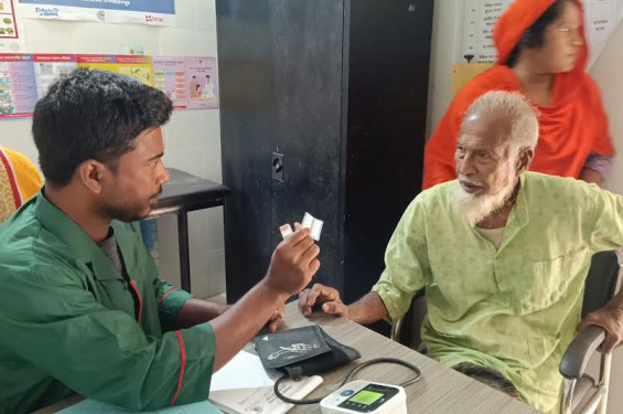 ঝিনাইদহে ১৮৭ কমিউনিটি ক্লিনিকে ওষুধ সংকট, ফিরছেন রোগীরা