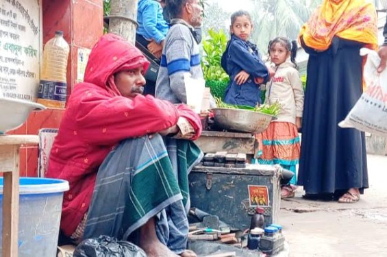নবীনগরে শীতে জবুথবু জনজীবন