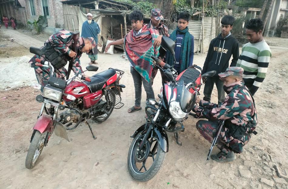 বিএনপি নেতা হত্যা: আসামিদের পলায়ন রুখতে যশোর সীমান্তে বিজিবির সতর্কতা