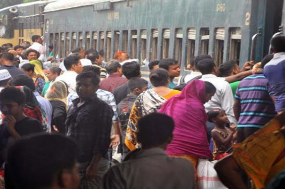 বেসরকারি খাতে যাচ্ছে বেনাপোল-মোংলা রুটের বেতনা কমিউটার