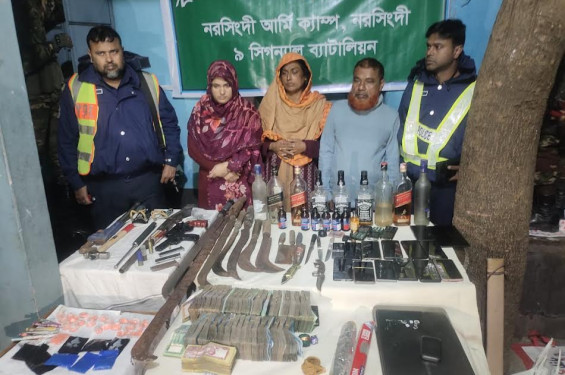 শিবপুরে অস্ত্র ও ইয়াবাসহ 'গডফাদার' দম্পতিসহ গ্রেফতার ৭