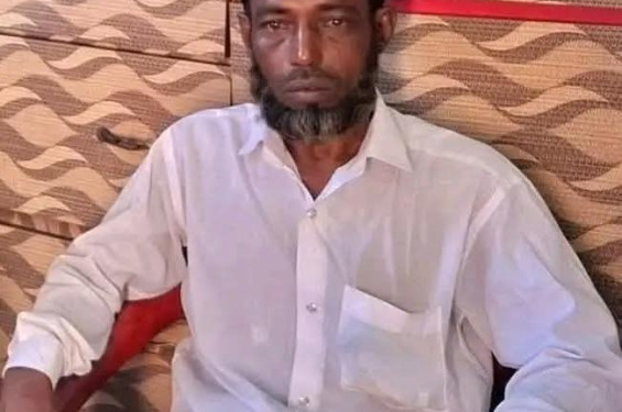 সরাইলে ট্রাকচাপায় জুলাই শহীদের বাবা নিহত