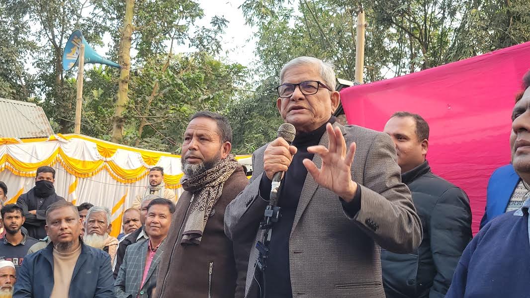 দেশে এখন নৌকা ও ধানের শীষ—এই দুই পক্ষ: মির্জা ফখরুল