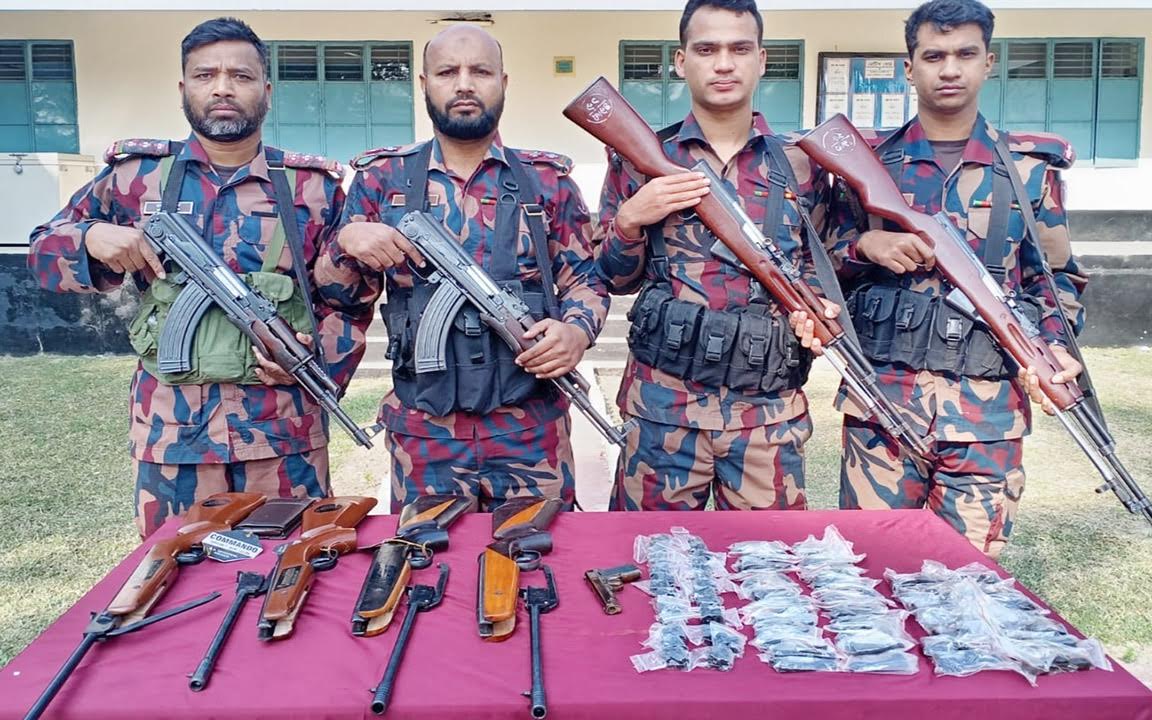 যশোর সীমান্তে অবৈধ অস্ত্রের অনুপ্রবেশ বাড়ছে, আতঙ্কে ভোটাররা