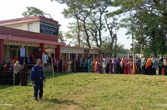 শান্তিপূর্ন পরিবেশে শেষ হলো চট্টগ্রামে নির্বাচন, চলছে ভোট গণনা