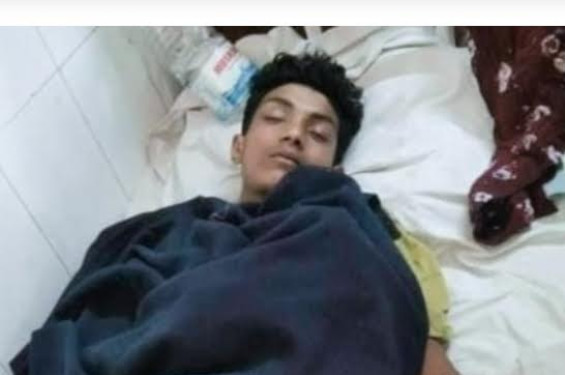 সাতকানিয়ায় দিয়াশলাই দিয়ে অকটেনের বোতল খুলতে গিয়ে যুবকের মৃত্যু