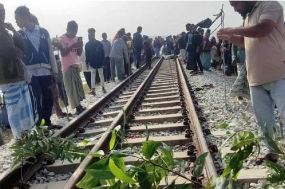 আবারো কক্সবাজার এক্সপ্রেসে কাটাপড়ে প্রাণ গেলো কৃষকের