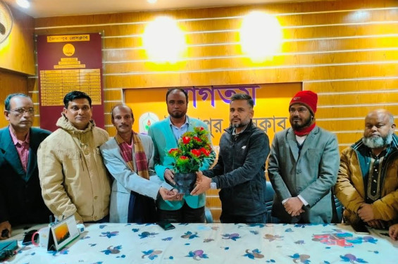 "জৈন্তাপুর প্রেসক্লাবে গল্প-স্মৃতিচারণ  চা-আড্ডা "